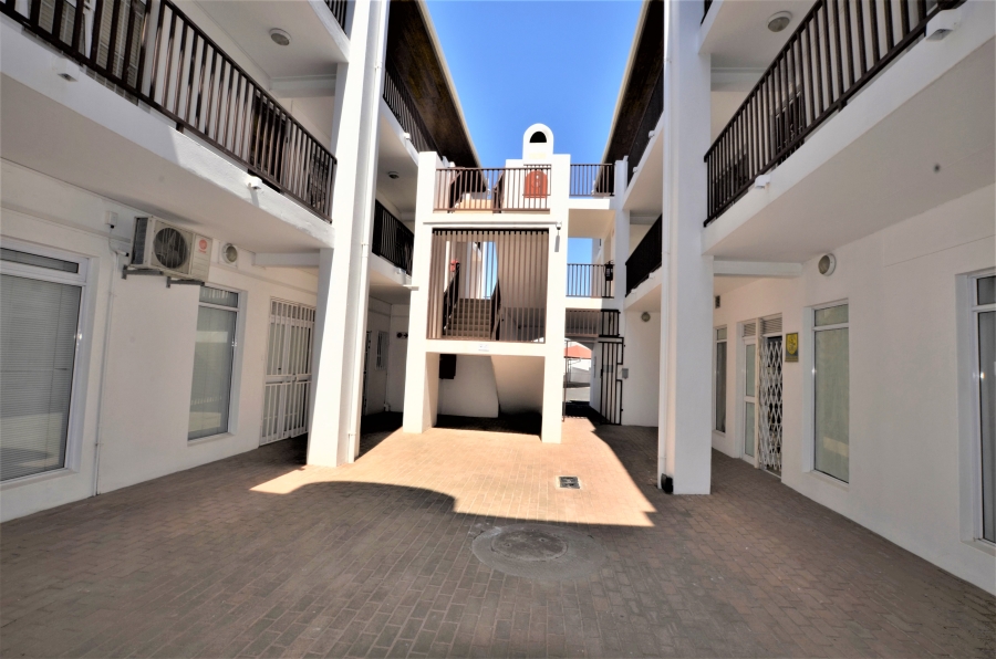 1 Bedroom Property for Sale in George Park Western Cape